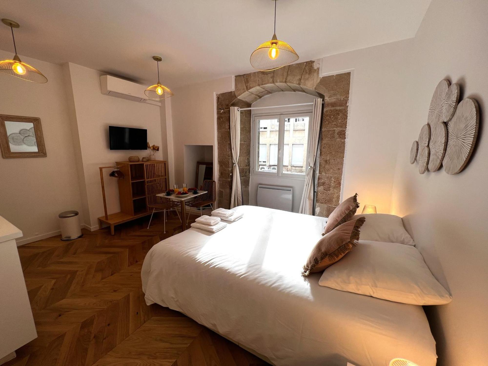 Le Comte - Heart Of Dijon - With Ac Apartamento Exterior foto
