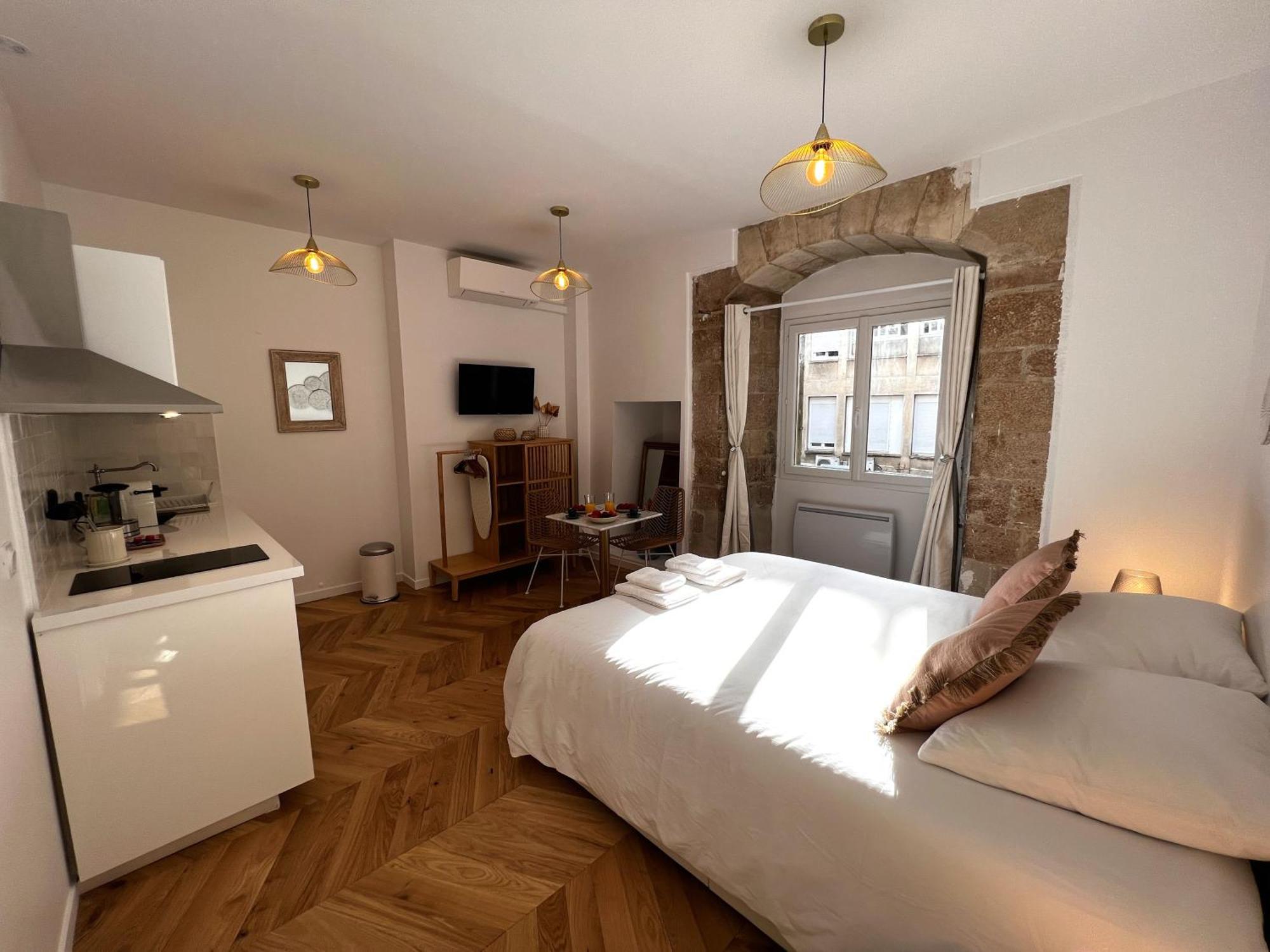 Le Comte - Heart Of Dijon - With Ac Apartamento Exterior foto